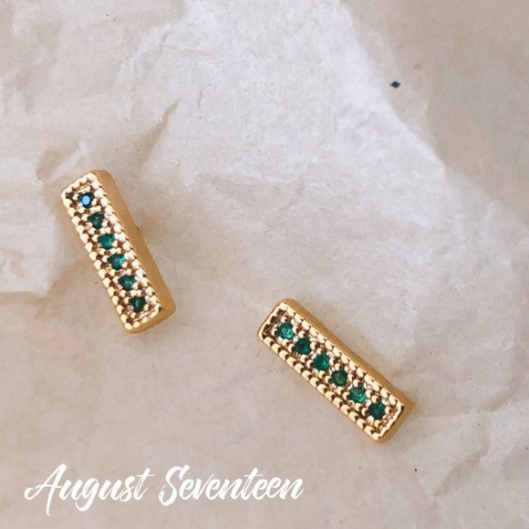 3/$35 Minimalist Stud Earring - Picture 2 of 7